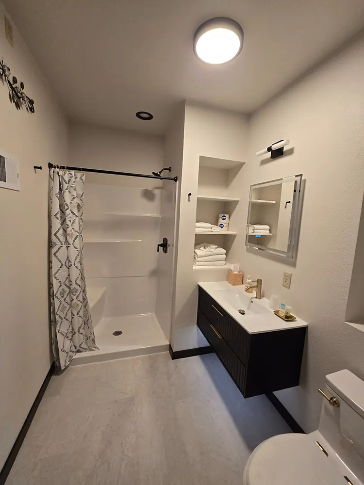 | Troyer Roofing and Construction Wisconsin-contractor-bathroom-renovation-2