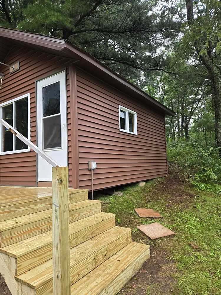 siding-brown-home-stairs